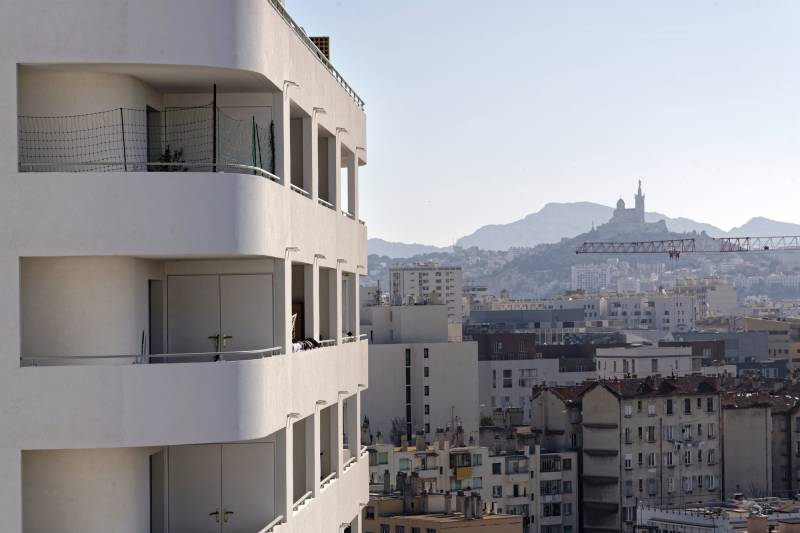 Travaux de peinture dans les Bouches du rhône 13