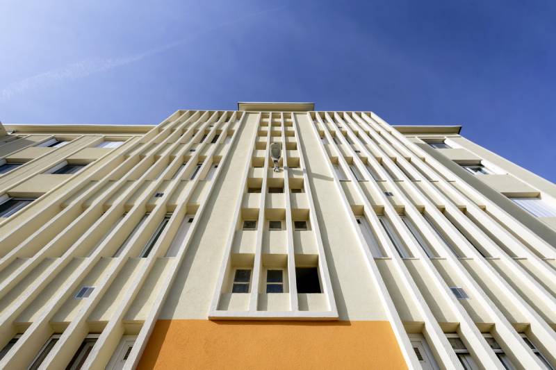 Etanchéité et ravalement sur les façades d'une résidence à Arles dans le 13