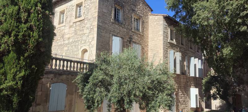 Travaux de réhabilitation de 3 logements dans la résidence Hôtel Cadillan située au centre de Tarascon 13