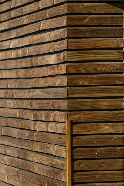Bardage en bois dans 13